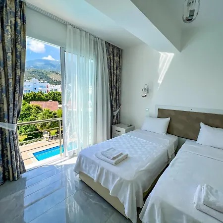 Otel Rose Gardens Girne